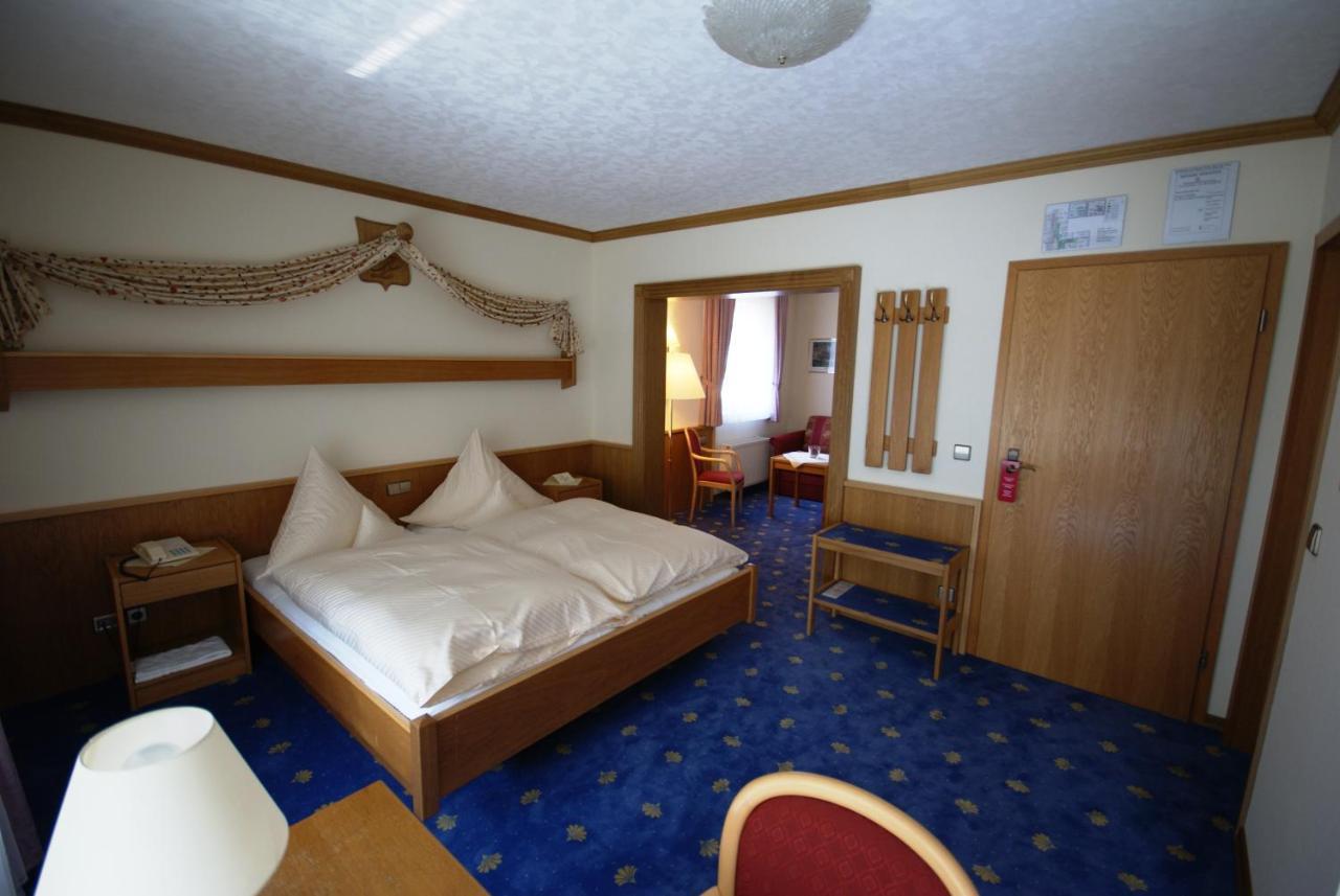 Bengel'S Hotel Zur Krone Mülheim-Kärlich Zewnętrze zdjęcie