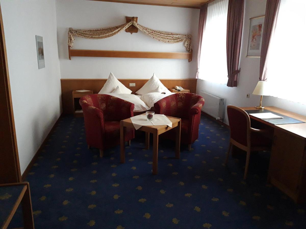 Bengel'S Hotel Zur Krone Mülheim-Kärlich Zewnętrze zdjęcie