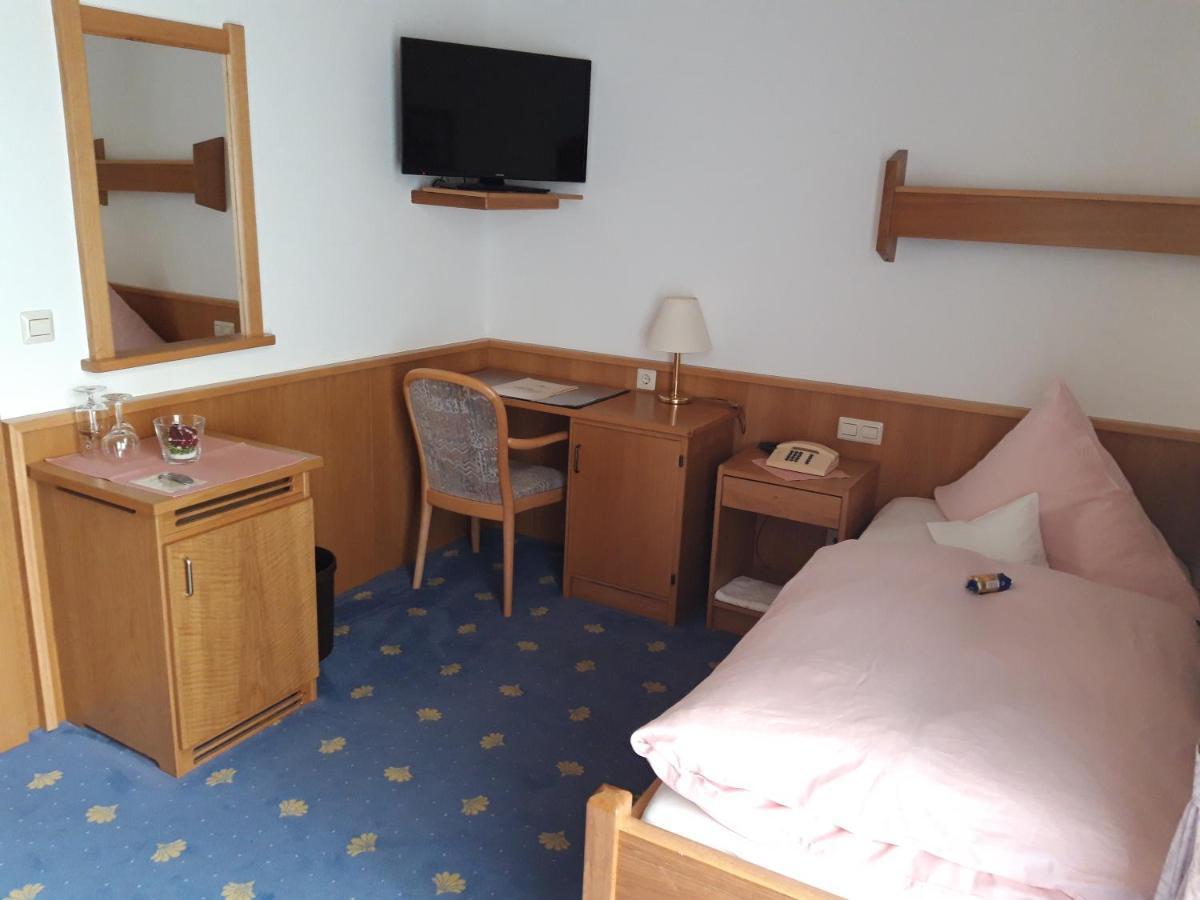 Bengel'S Hotel Zur Krone Mülheim-Kärlich Zewnętrze zdjęcie