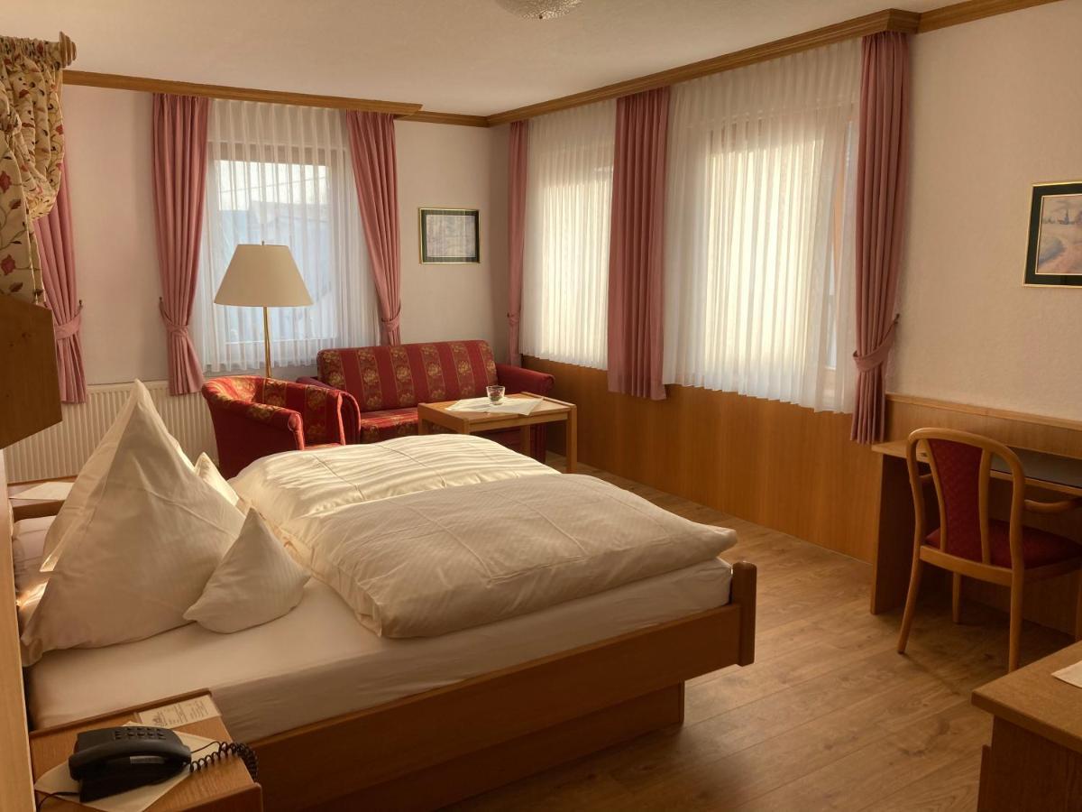 Bengel'S Hotel Zur Krone Mülheim-Kärlich Zewnętrze zdjęcie