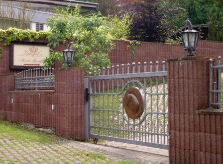 Bengel'S Hotel Zur Krone Mülheim-Kärlich Zewnętrze zdjęcie