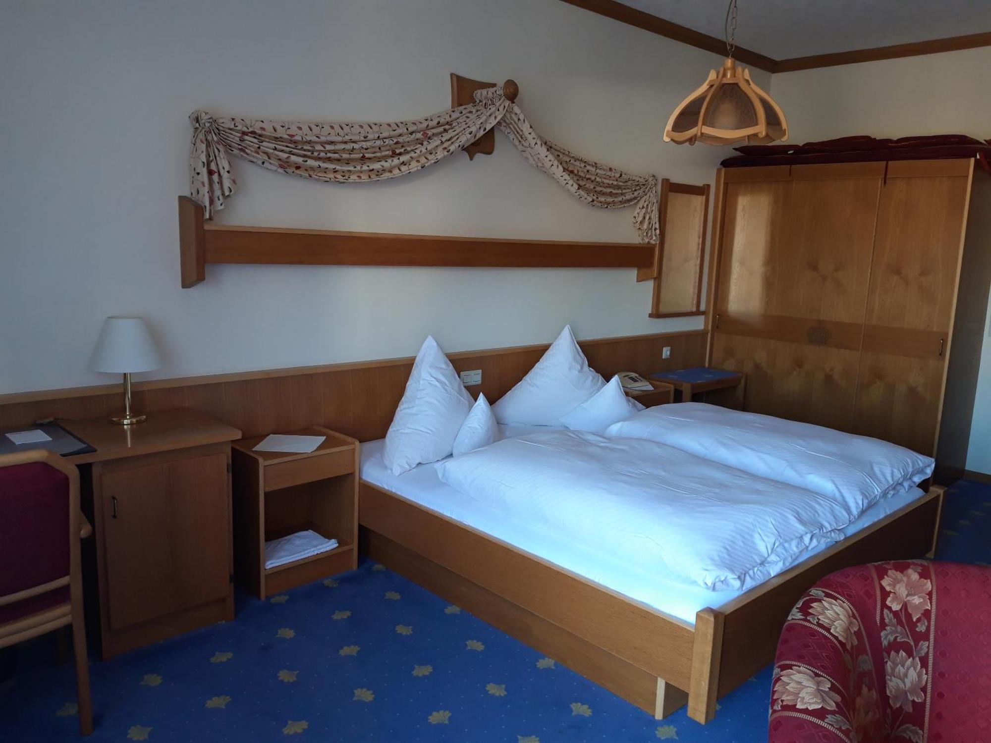 Bengel'S Hotel Zur Krone Mülheim-Kärlich Pokój zdjęcie
